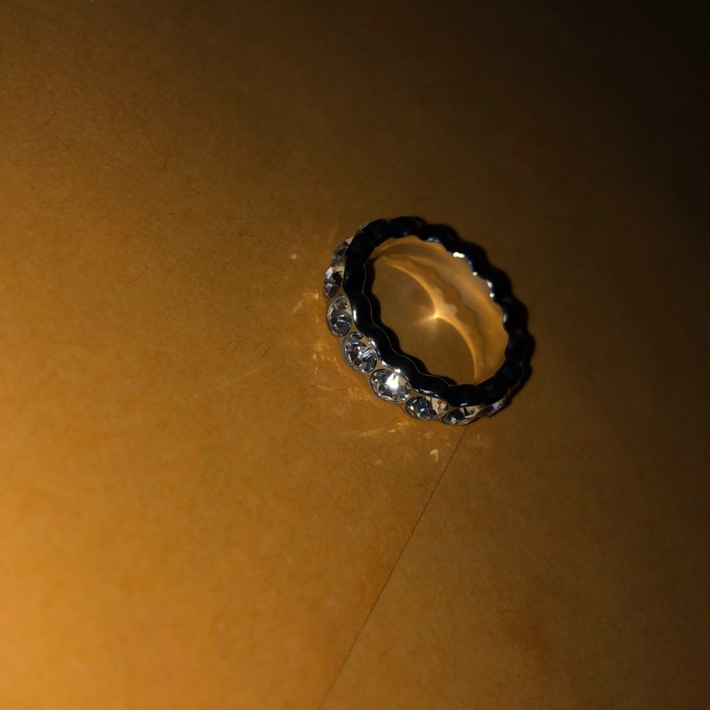 Ring - Picture 3 of 3